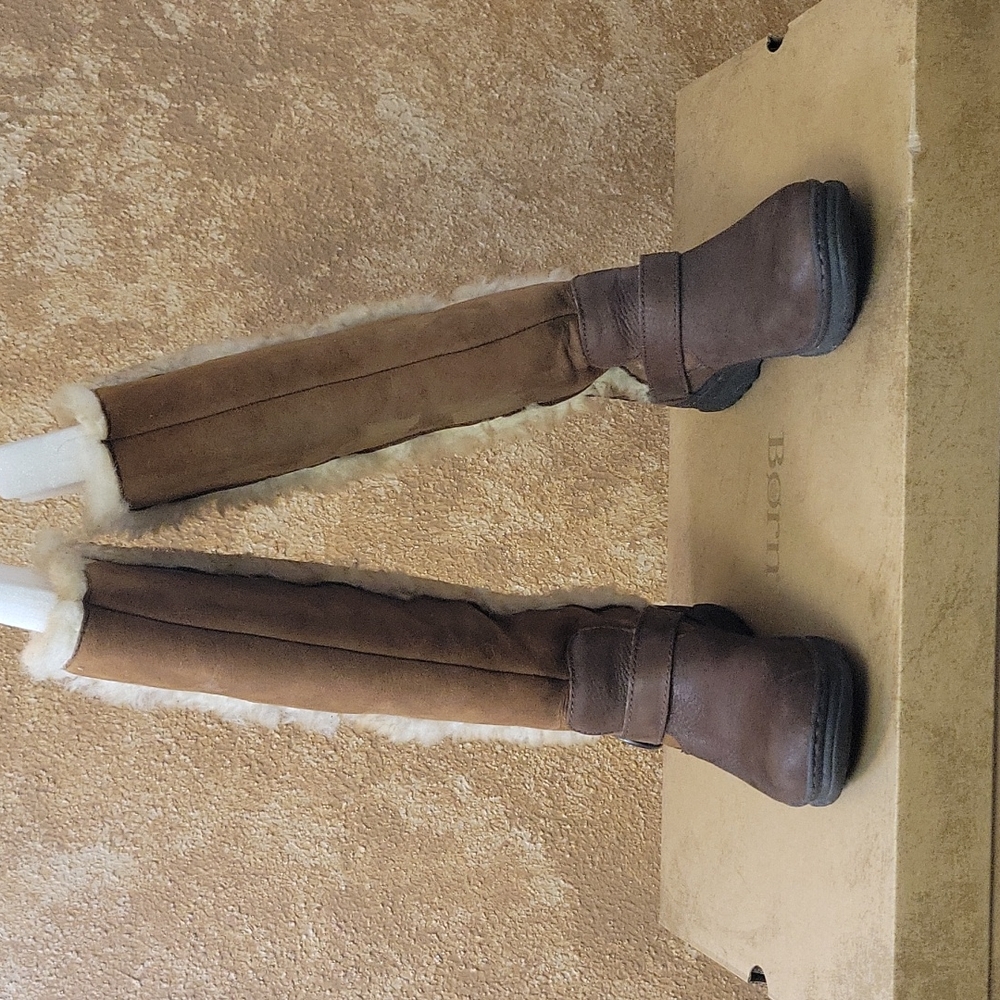 Boots - Picture 3 of 4